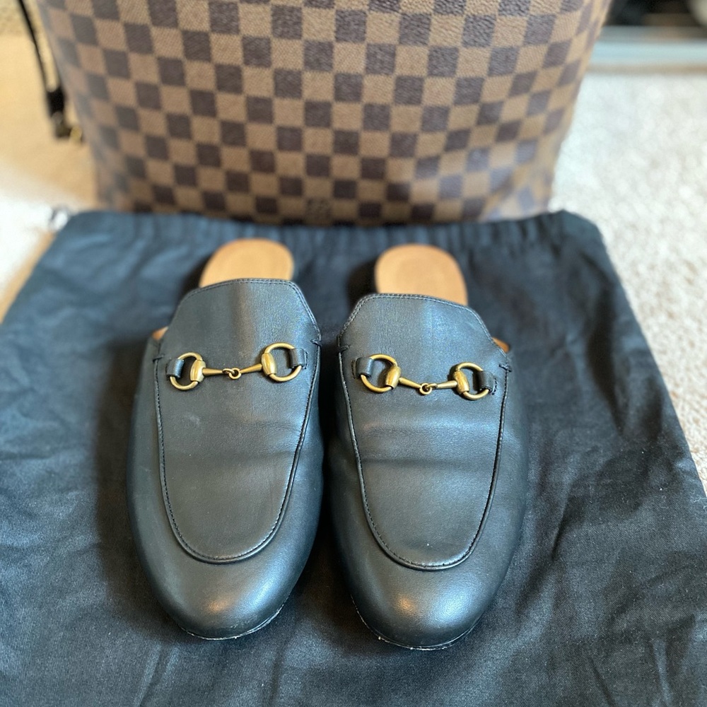 AUTHENTIC  Gucci Black Women’s Princetown Leather Mules Slip-On SIZE 38 - US 8